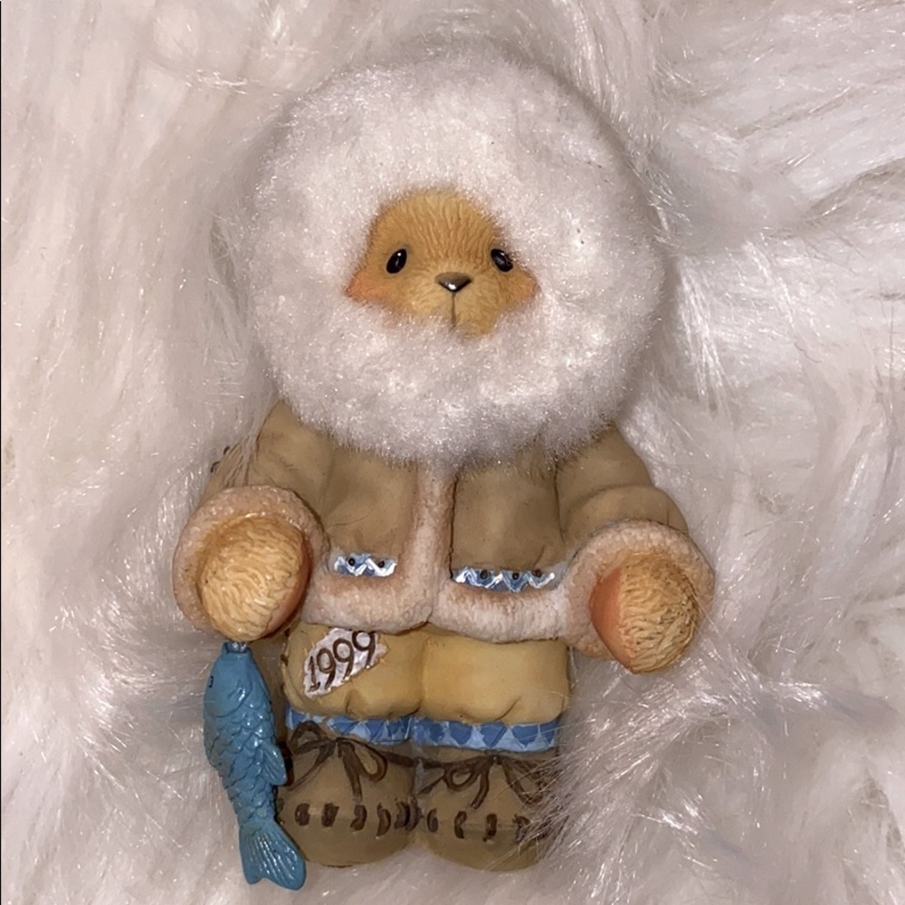 Vintage Priscilla Hillman Bear